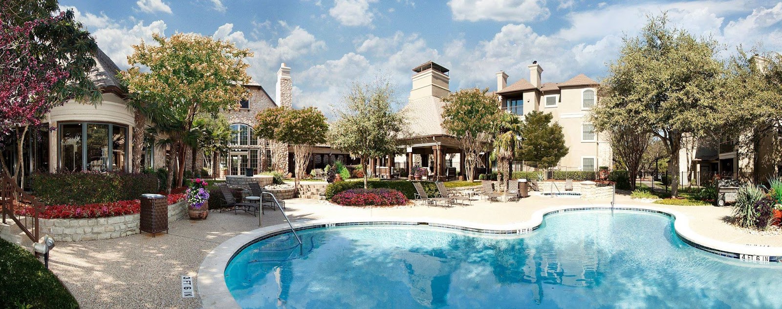 River Oaks