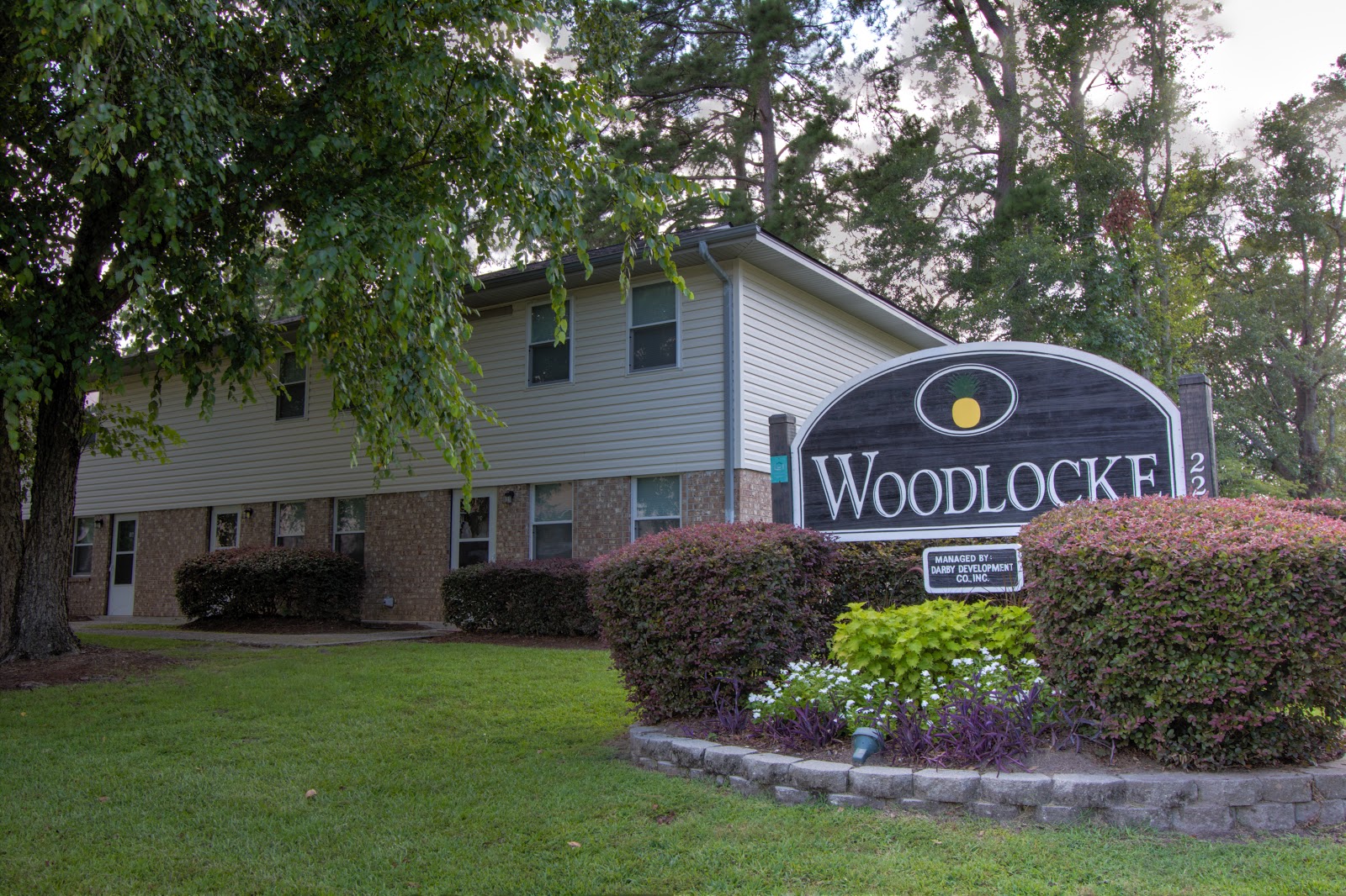 Woodlocke Apartments